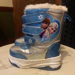 Frozen Toddler Girl Winter Snow Boots Sz 7 Blue/White/Silver Snowflake Glitter